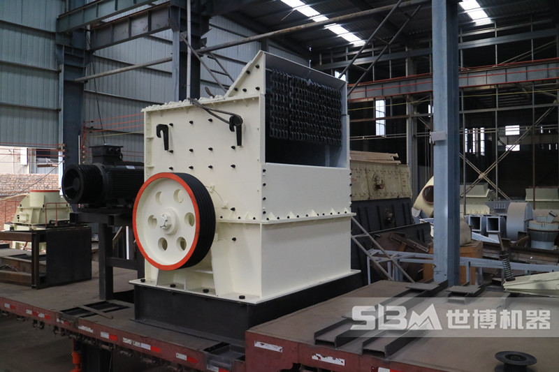 箱式破碎機(jī)，箱式碎石機(jī)