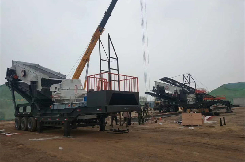 移動(dòng)大石頭制砂設(shè)備生產(chǎn)線