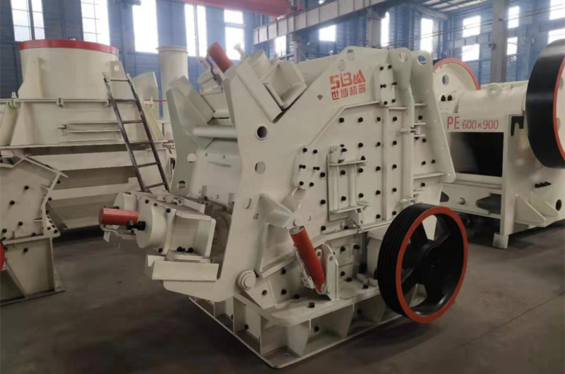 河南世博碎沙碎石機(jī)器生產(chǎn)車(chē)間