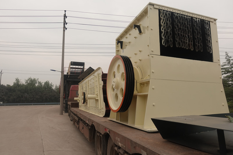 高性?xún)r(jià)比石子破碎機(jī)箱式破碎機(jī)