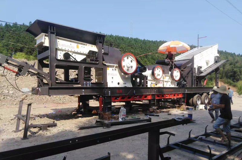 移動鄂式細破碎機，多機組合移動破碎機