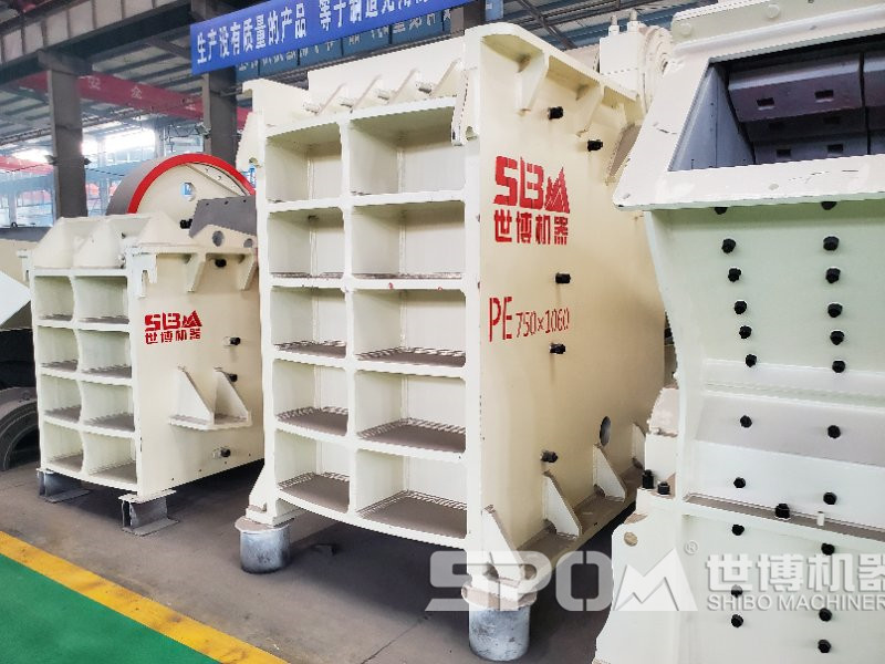 世博廠家750x1060鄂式破碎機(jī)