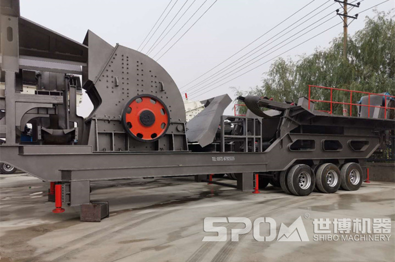 世博廠家生產(chǎn)的車(chē)載移動(dòng)錘破機(jī)
