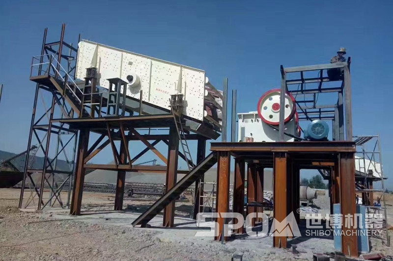 振動篩安裝要有一定傾角，便于篩分