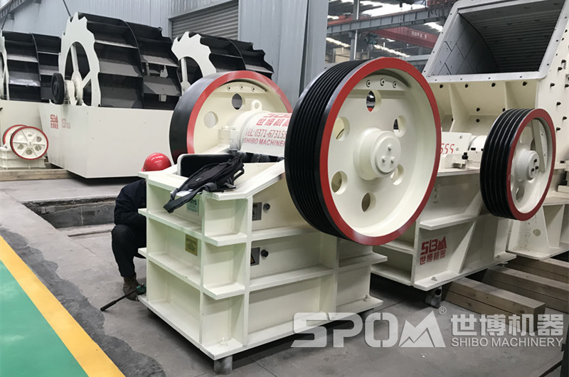 便宜的石頭石子機(jī)，找源頭生產(chǎn)廠(chǎng)家河南世博